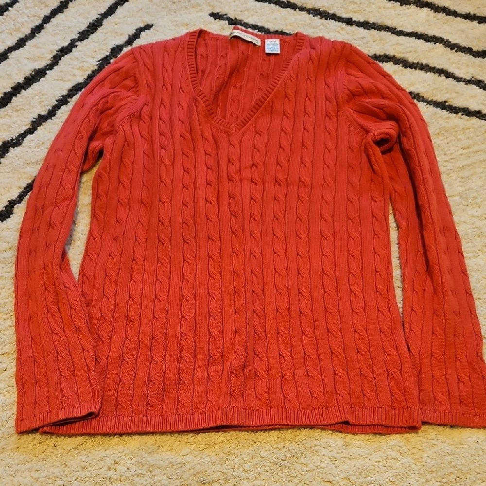 Fairway & Greene Red/Soft Coral Cable V‑Neck Cotton Sweater